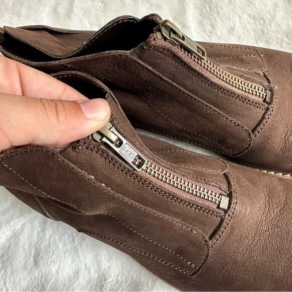 Diba Women’s Brown Ankle Booties Size 10 - Picture 9 of 16